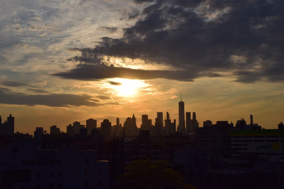 Nueva York en 5 días: ruta ideal para una primera visita Horizonte de Manhattan al atardecer — Nueva York en 5 días