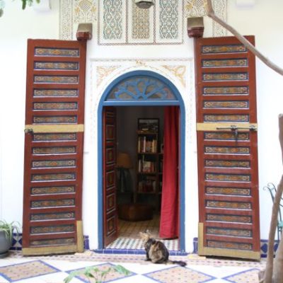Patio de un riad en Marrakech para un viaje personalizado por Marruecos